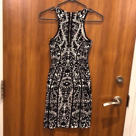 H&M Racer Back Patterned Dress - Picture 2 of 2